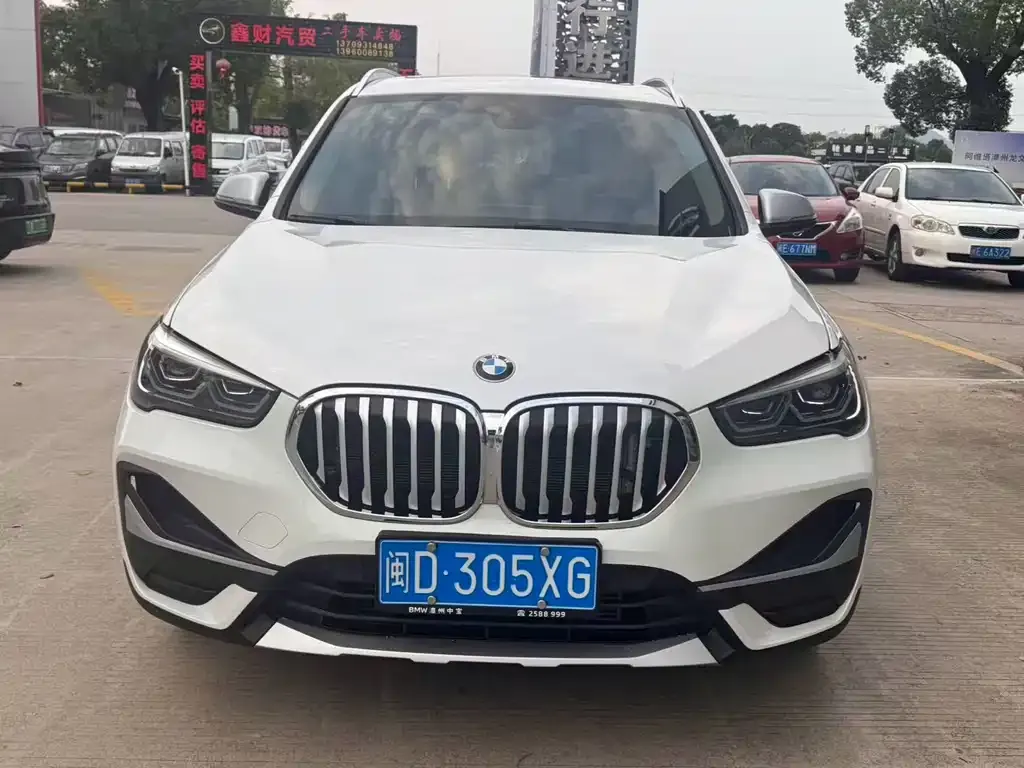 BMW X1 — фото 2