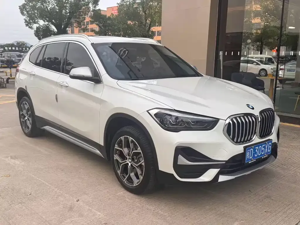 BMW X1 — фото 3