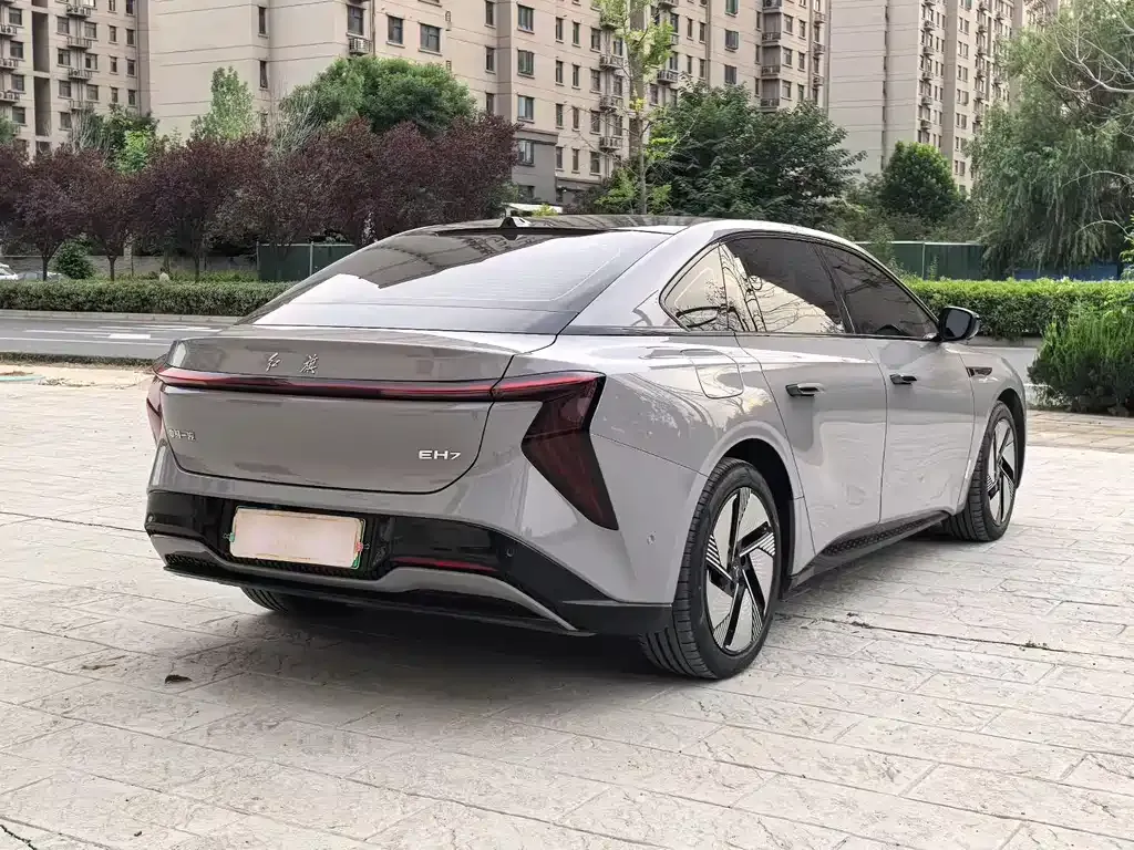 Hongqi EH7 — фото 9