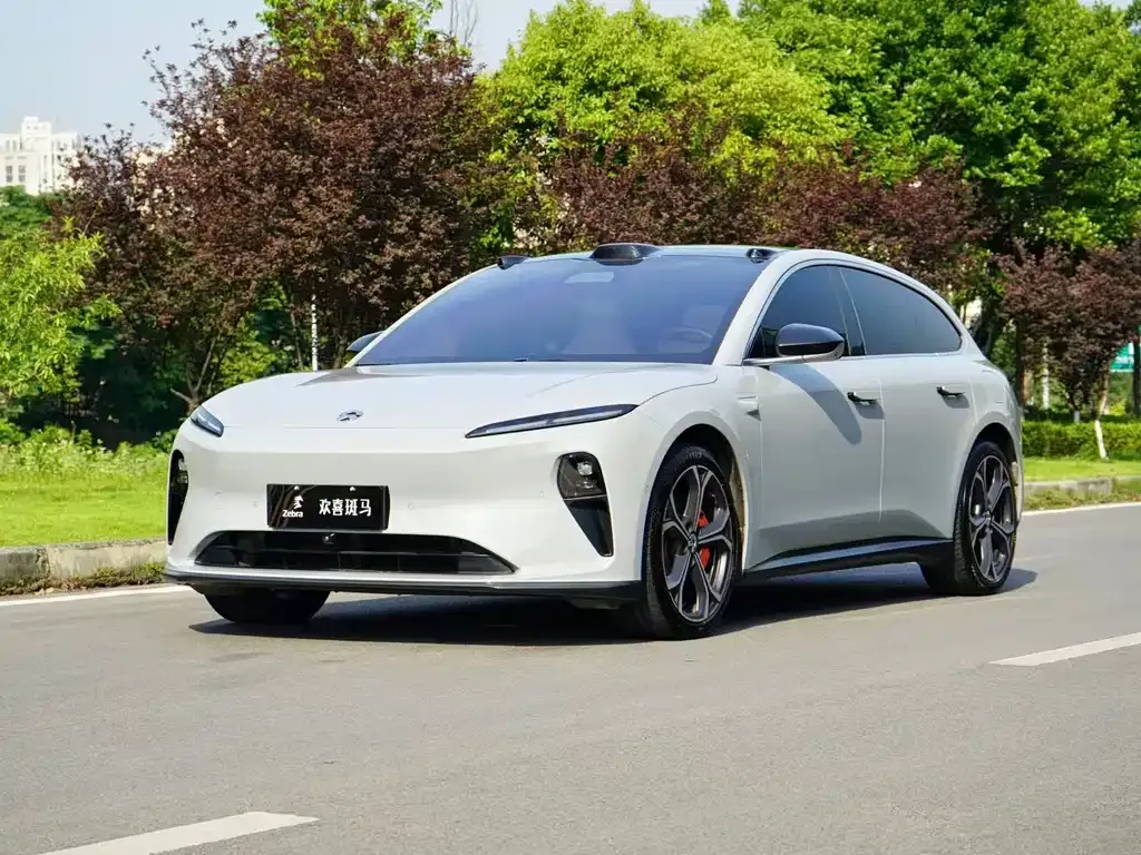 NIO ET5T — фото 1