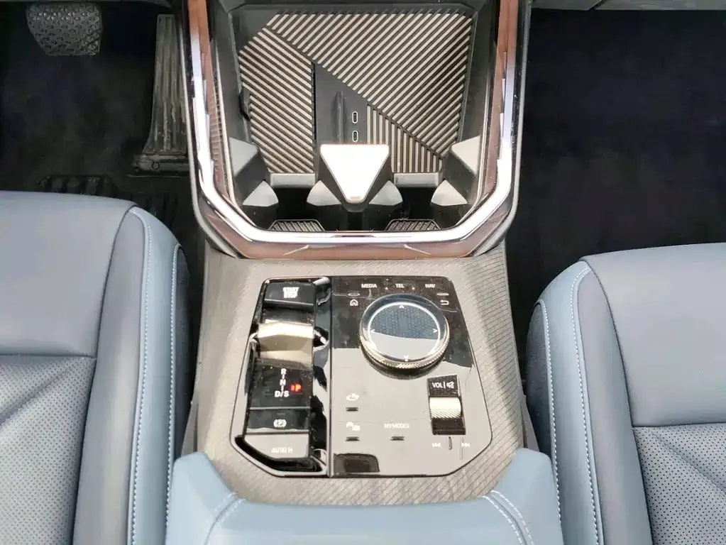 BMW X3 2025 из CN, фото 10