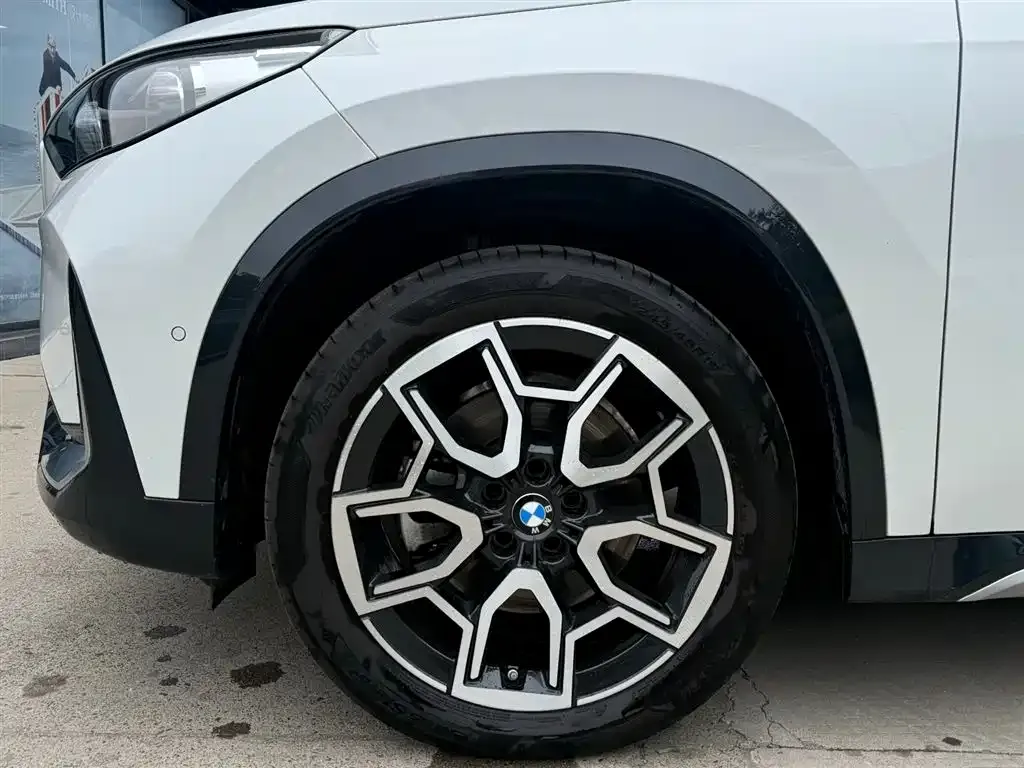 BMW X1 — фото 3