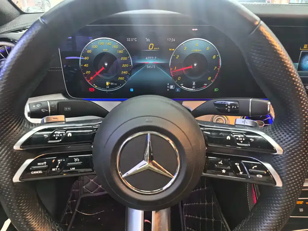 Mercedes-Benz E-Class (Import) — фото 9