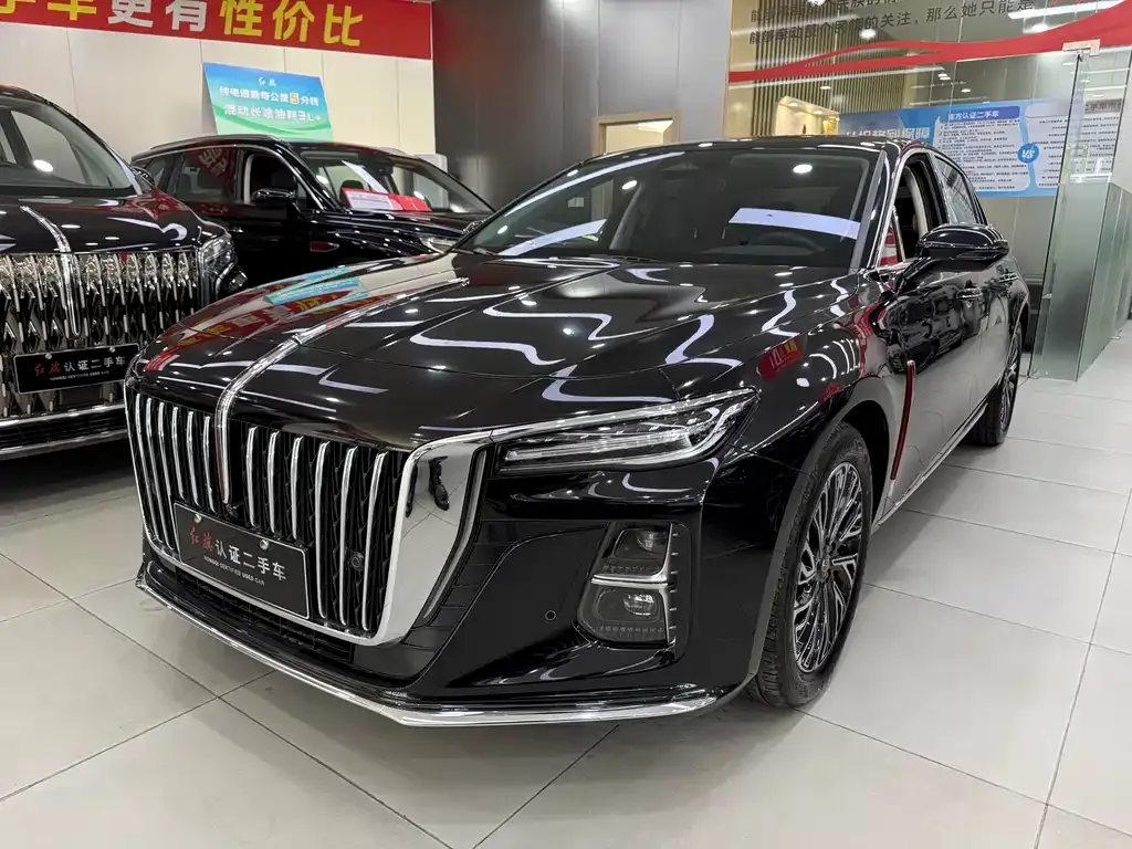 Hongqi H5 — фото 1
