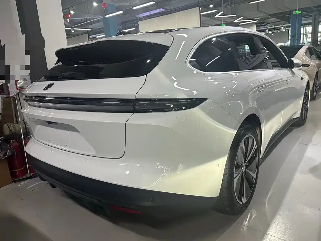 NIO ET5T 2024 из CN, фото 5