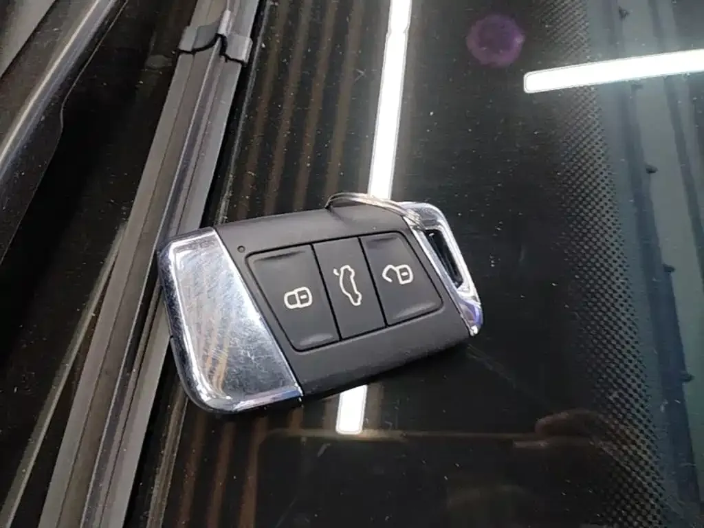 Volkswagen Passat — фото 2