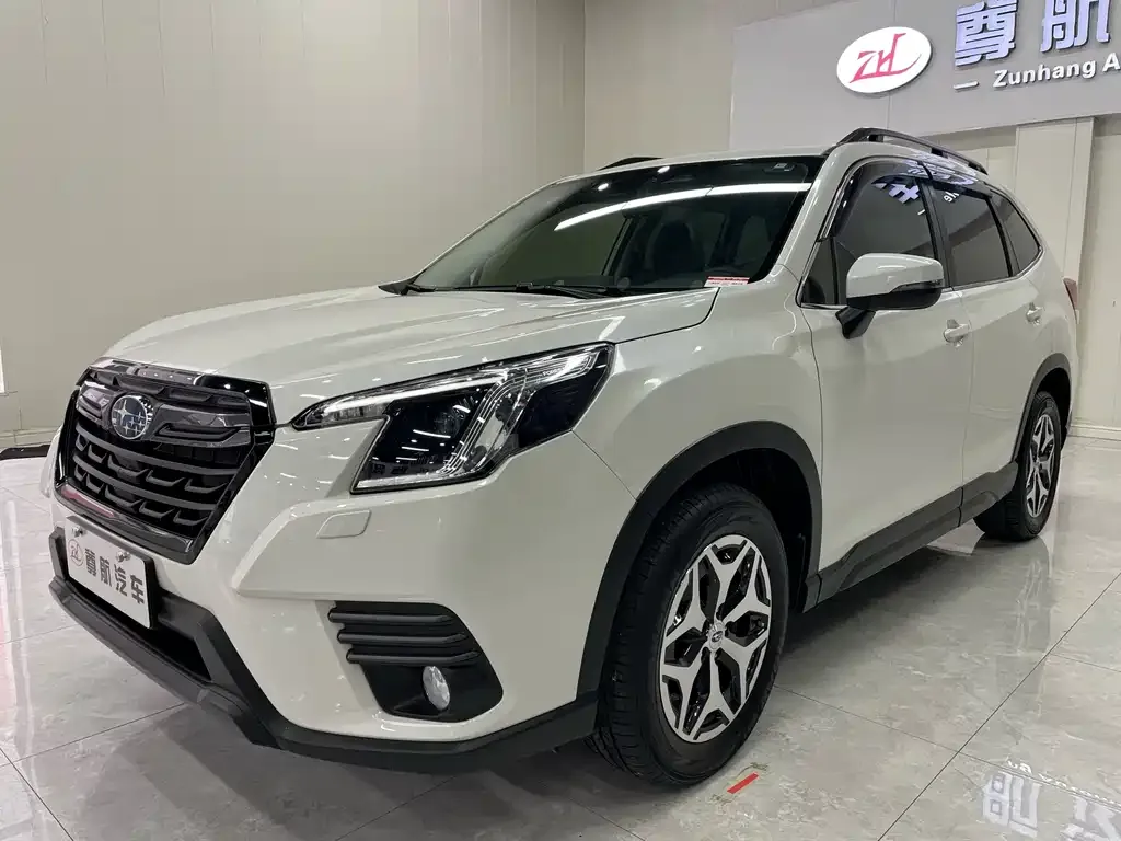 Subaru Forester — фото 5