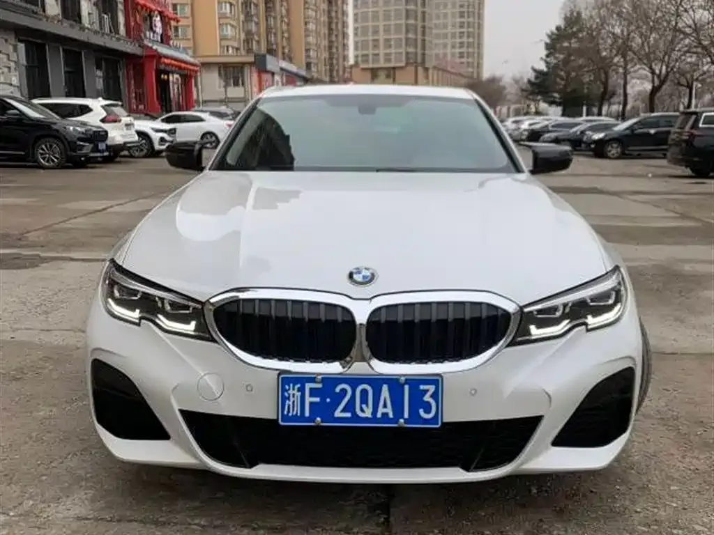 BMW 3 Series — фото 1
