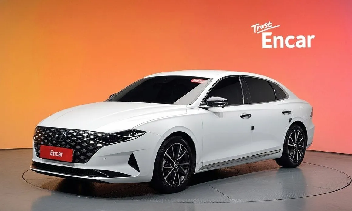 Hyundai Grandeur 2022 из KR, фото 1