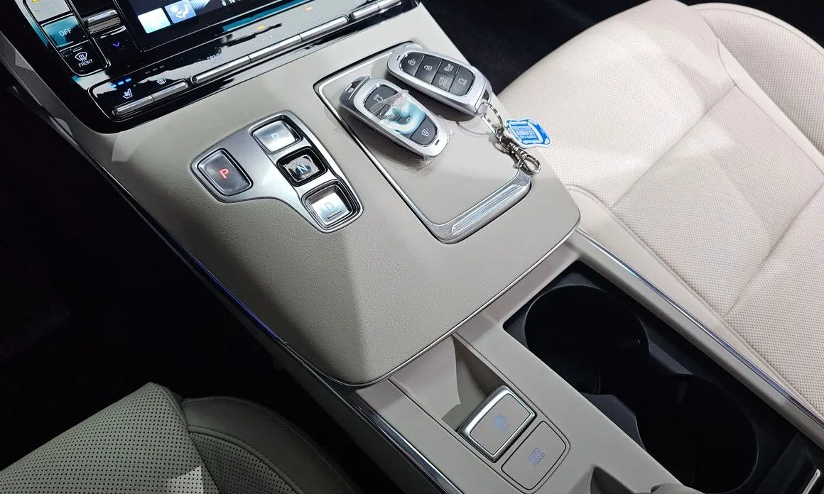 Hyundai Grandeur 2022 из KR, фото 9