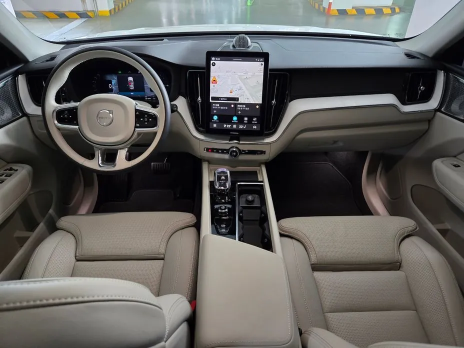 Volvo XC60 2026 из KR, фото 2