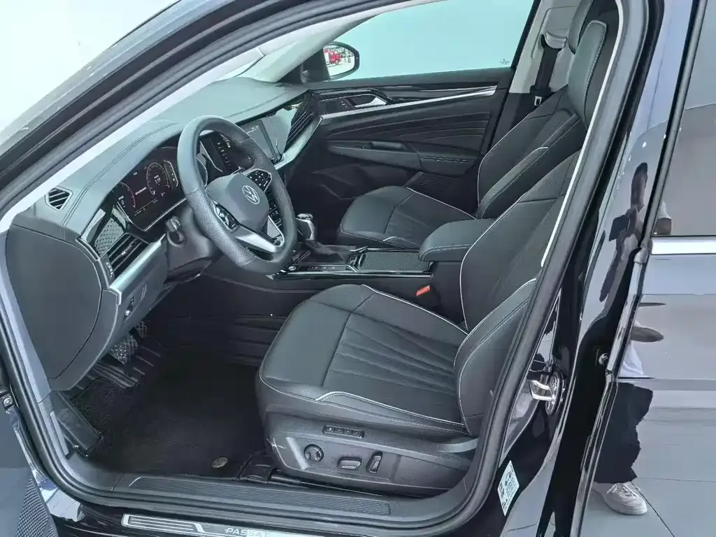 Volkswagen Passat — фото 6