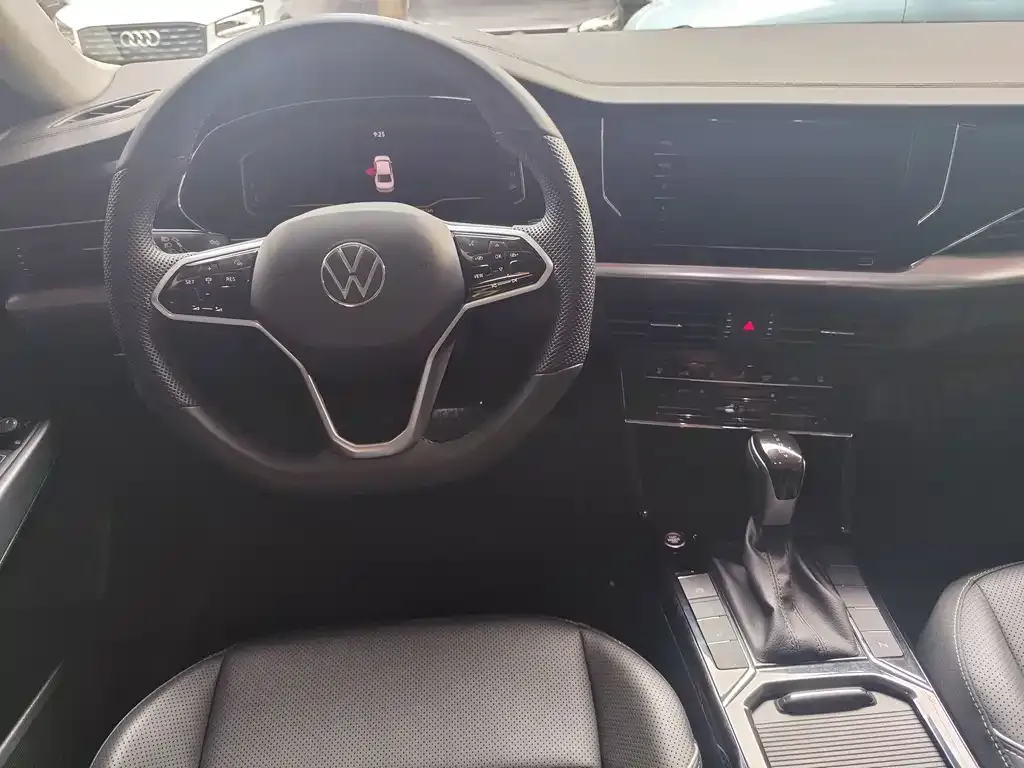 Volkswagen Passat — фото 5
