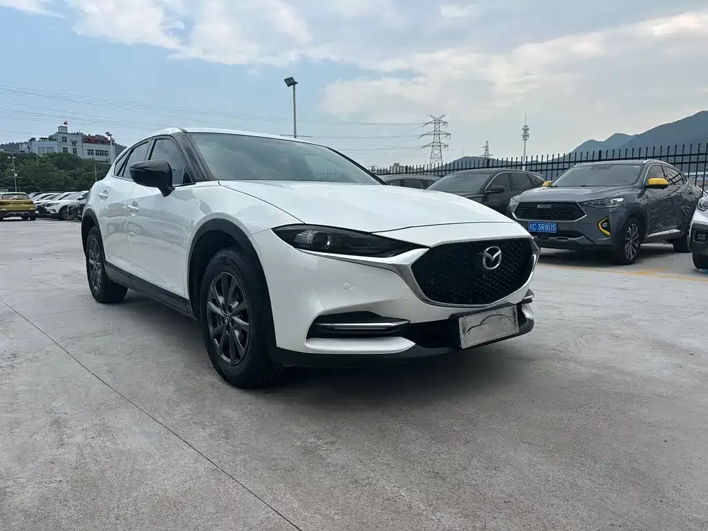 Mazda CX-4 2021 из CN, фото 3