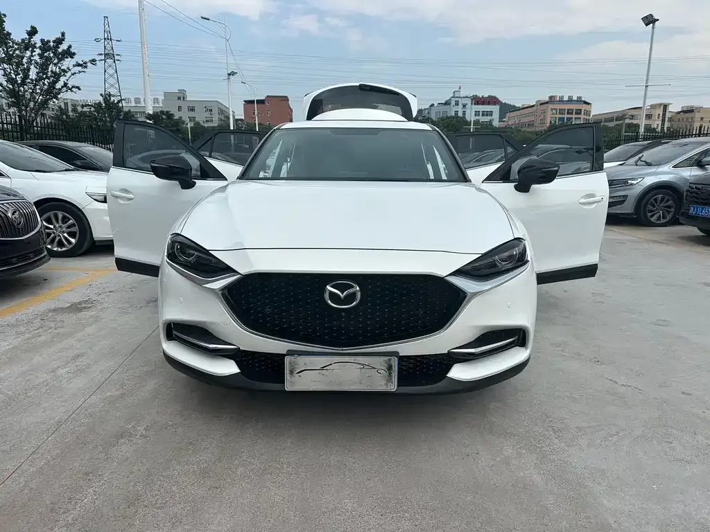 Mazda CX-4 2021 из CN, фото 10