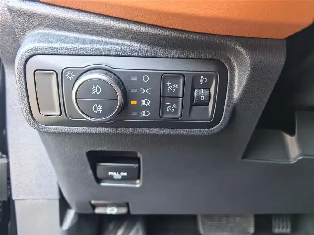 Ford Bronco 2024 из CN, фото 3