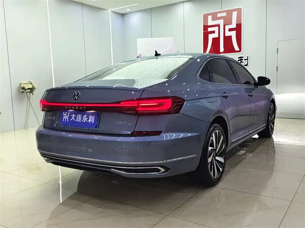 Volkswagen Passat — фото 4