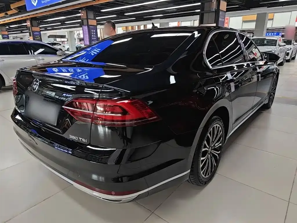 Volkswagen Phideon 2021 из CN, фото 5