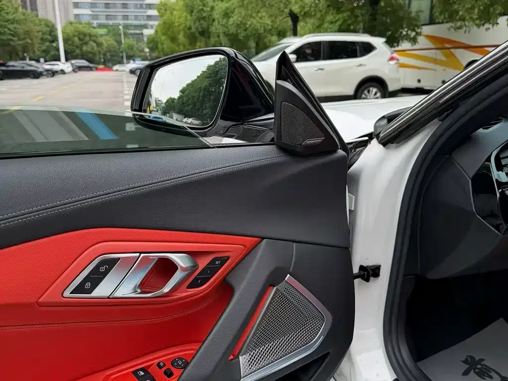BMW Z4 2023 из CN, фото 7