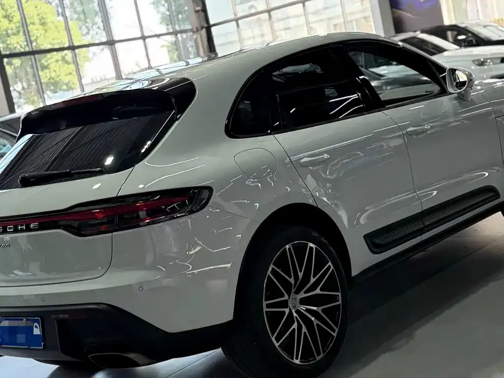 Porsche Macan — фото 3