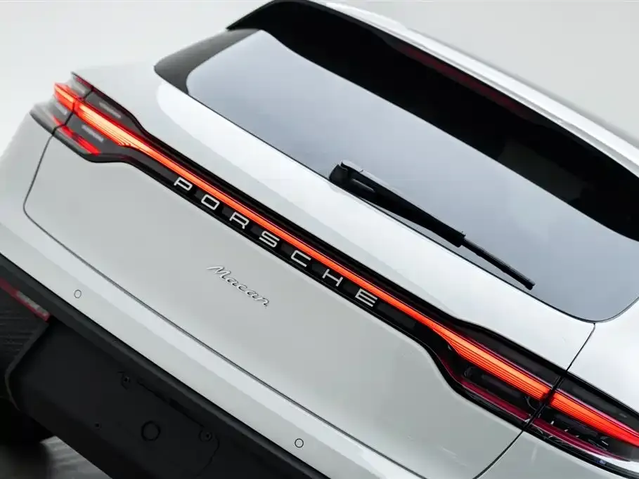 Porsche Macan 2023 из CN, фото 2