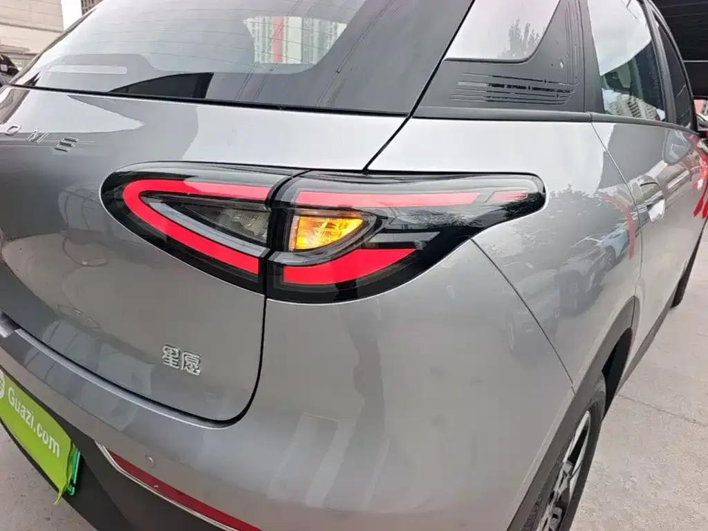 Geely Starburst — фото 4