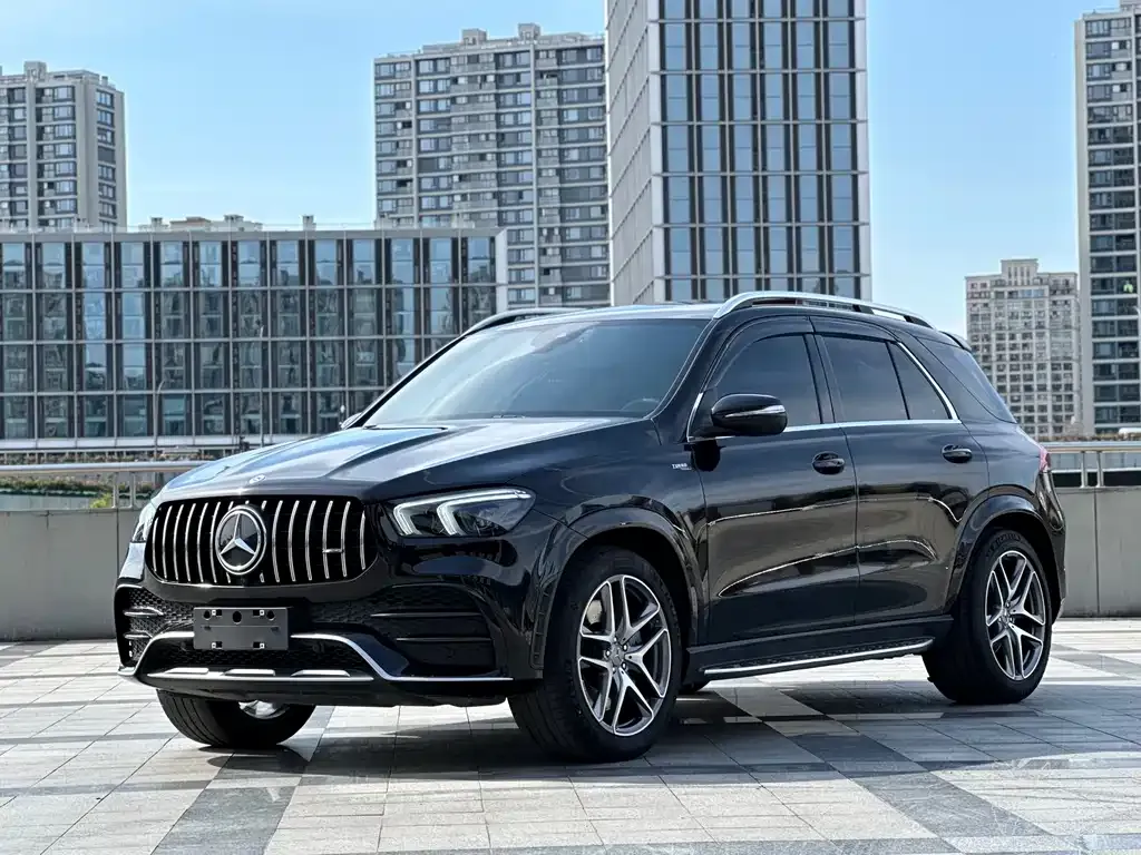Mercedes-Benz GLE AMG — фото 1