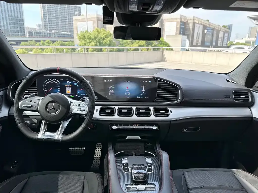 Mercedes-Benz GLE AMG — фото 7