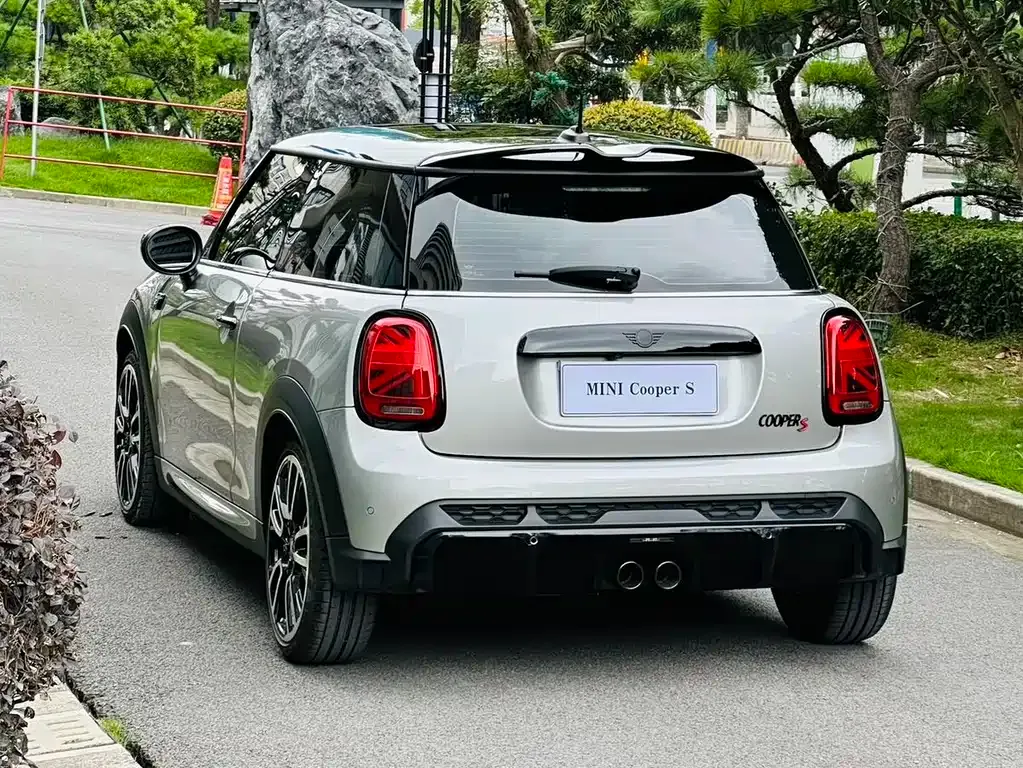 MINI Cooper (3-door) — фото 2
