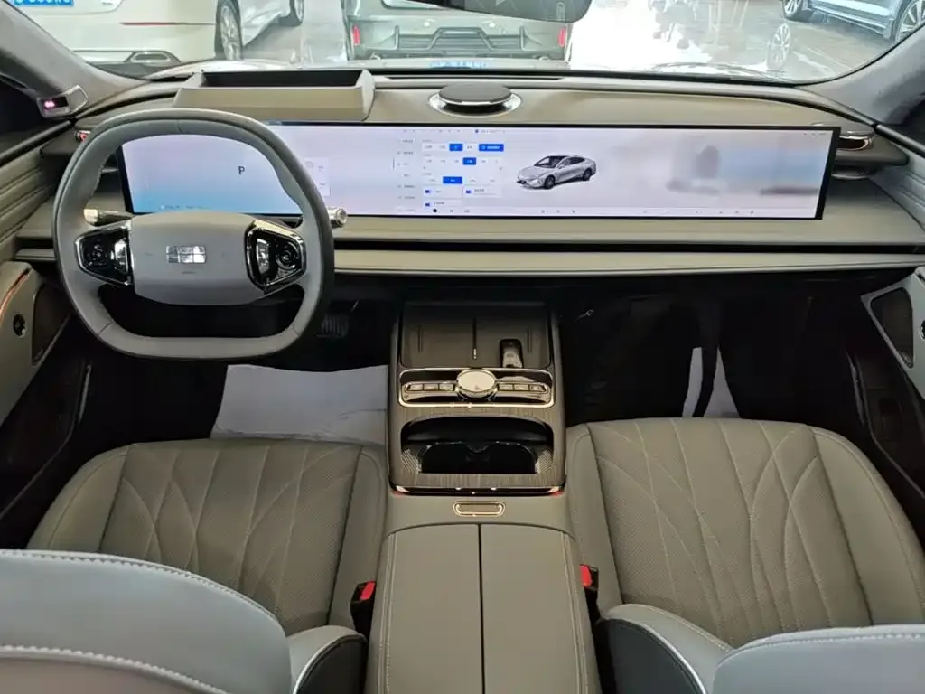 Geely Galaxy E8 2025 из CN, фото 4