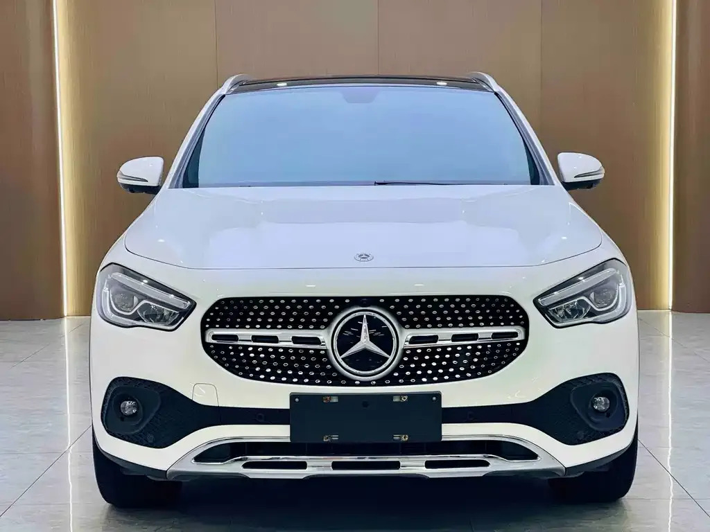 Mercedes-Benz GLA — фото 5