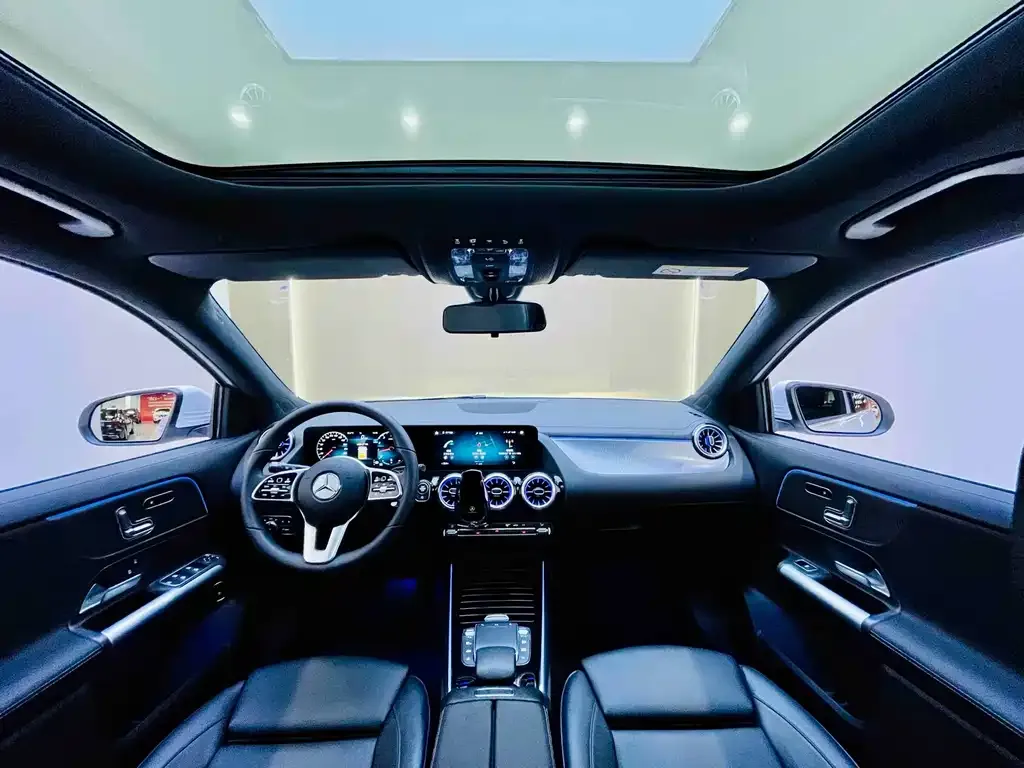 Mercedes-Benz GLA — фото 10