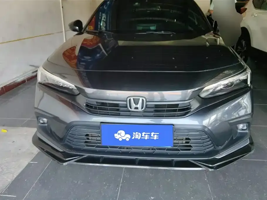 Honda Civic — фото 10