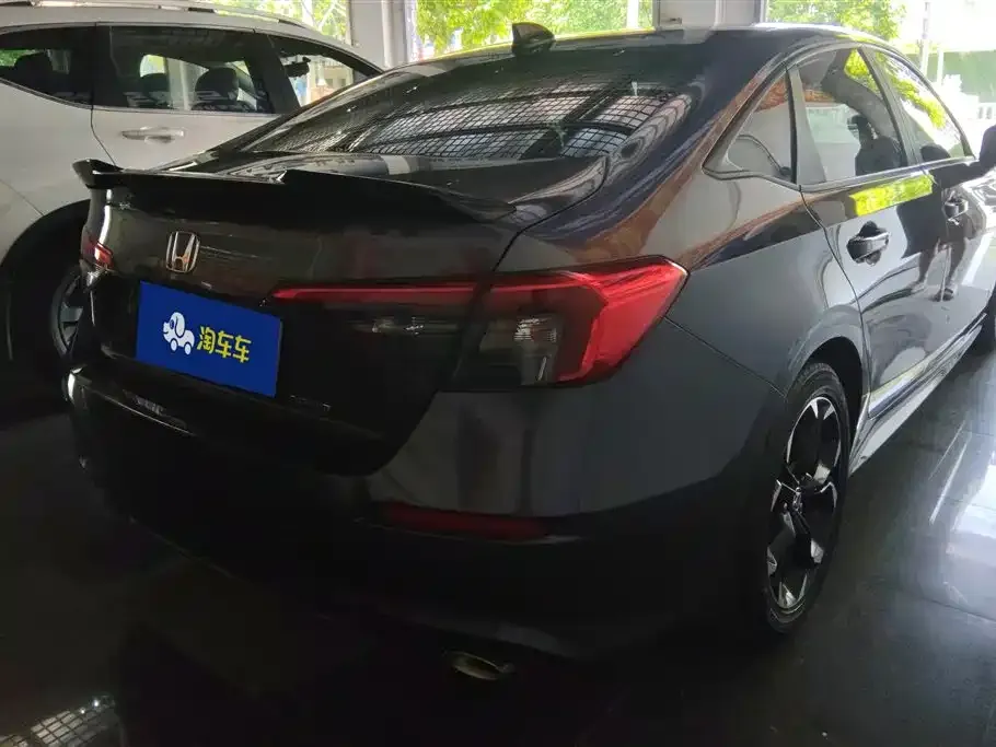 Honda Civic — фото 6