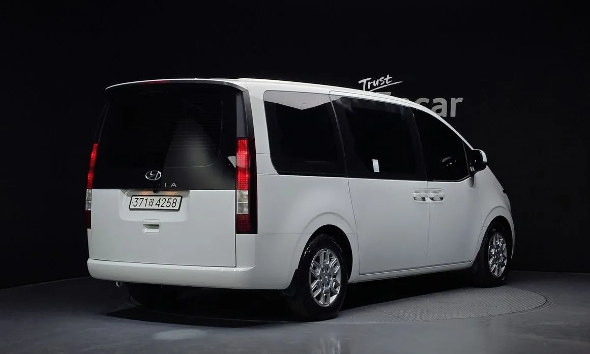 Hyundai Staria 2023 из KR, фото 10