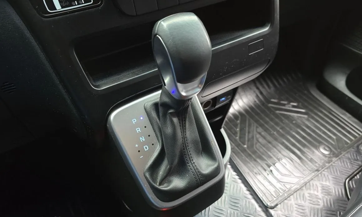 Hyundai Staria 2023 из KR, фото 5