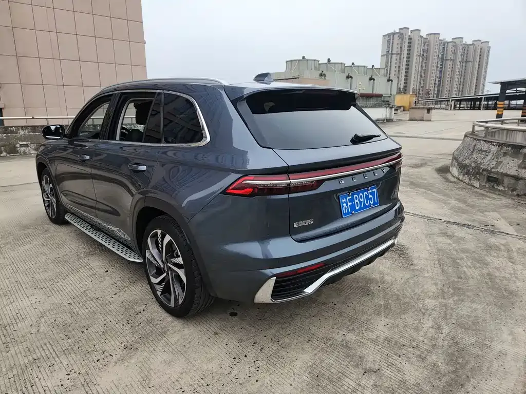 Geely Xingyue L — фото 6