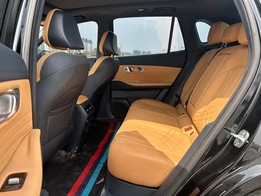 Geely Galaxy Xingjian 7 2025 из CN, фото 2