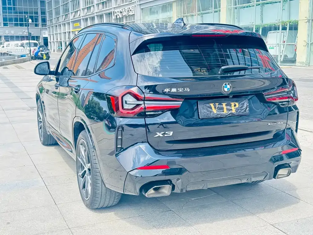 BMW X3 — фото 8