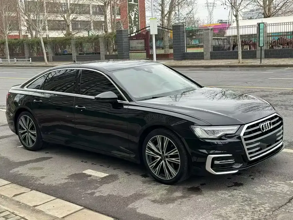 Audi A6L — фото 8