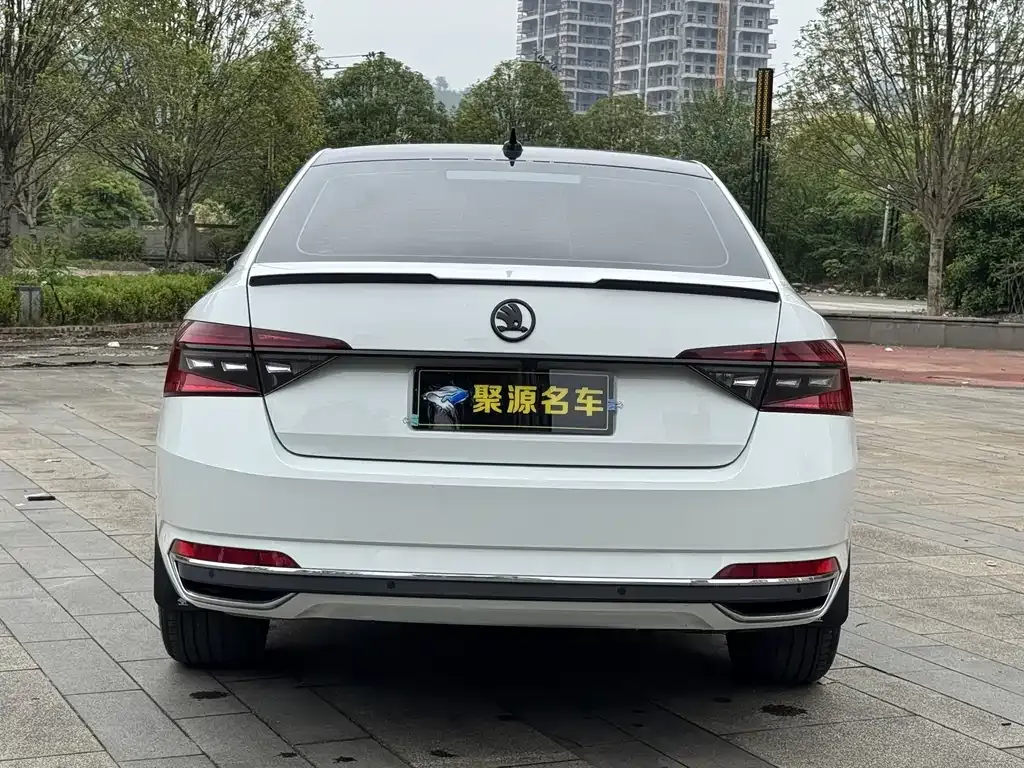 Skoda Superb 2024 из CN, фото 2