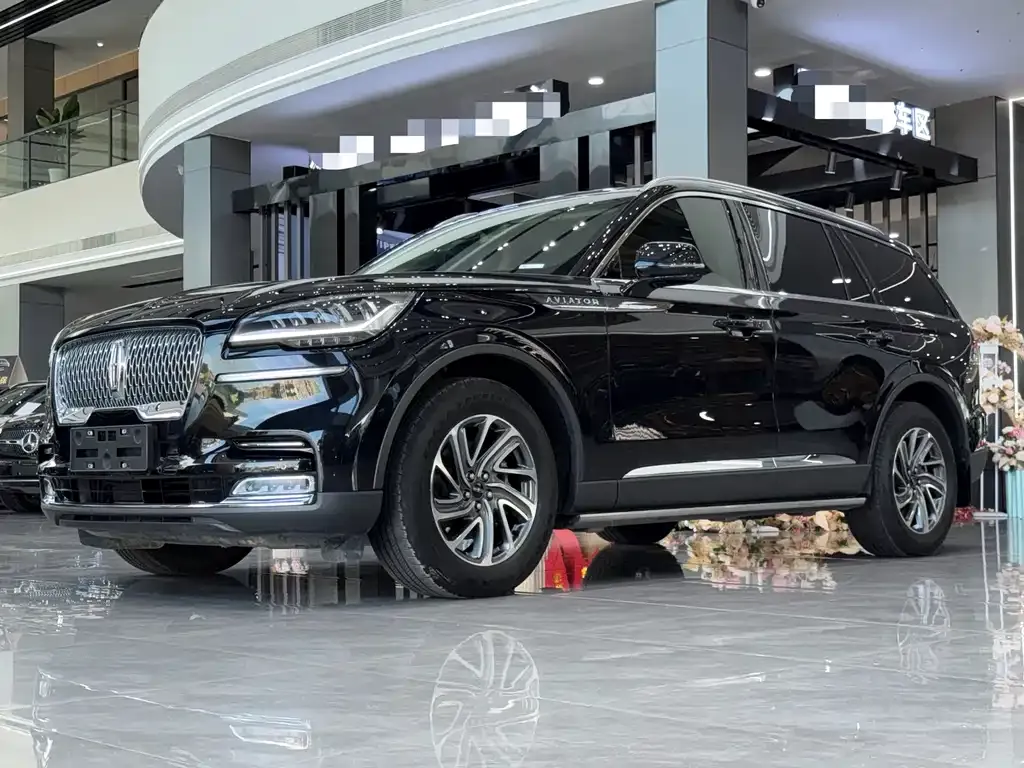 Lincoln Aviator — фото 1