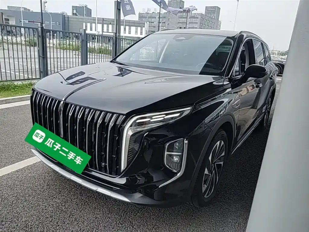 Hongqi HS7 PHEV — фото 4