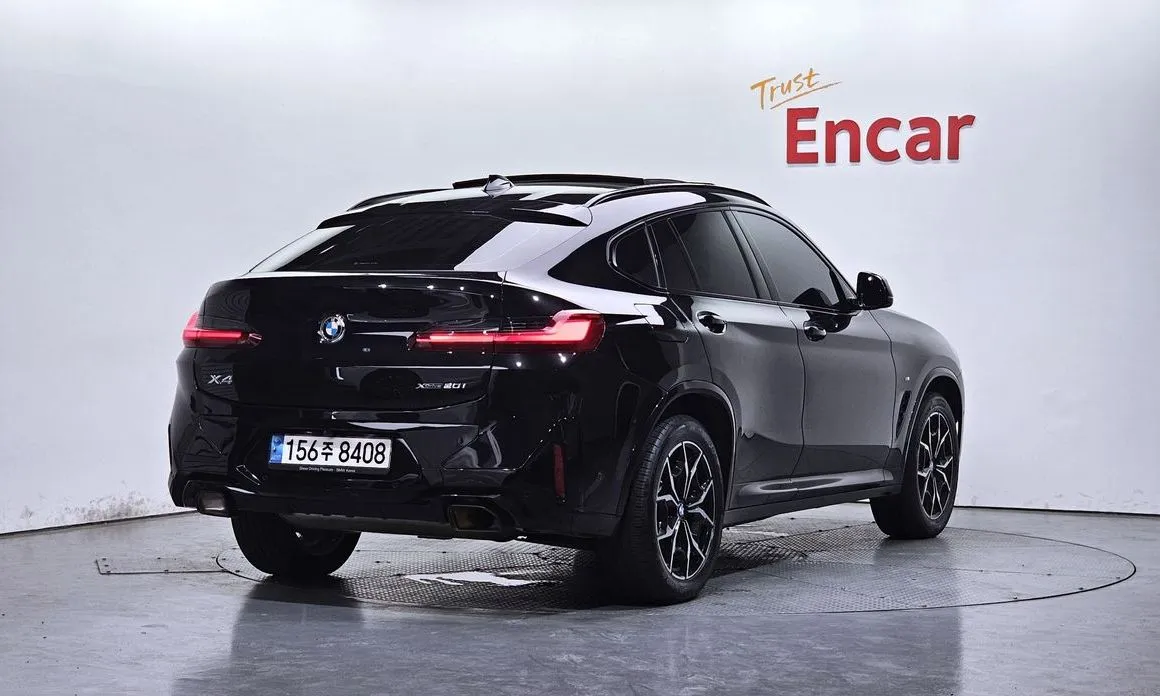 BMW X4 2023 из KR, фото 2