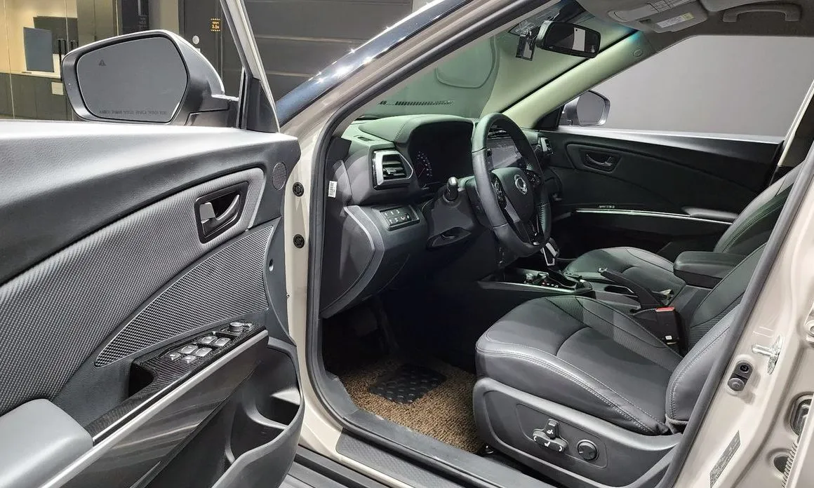 KG Mobility (Ssangyong) TIBOLI 2025 из KR, фото 9