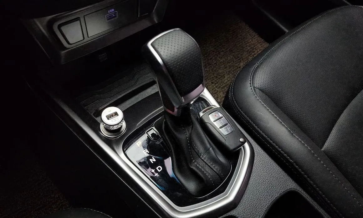 KG Mobility (Ssangyong) TIBOLI 2025 из KR, фото 5