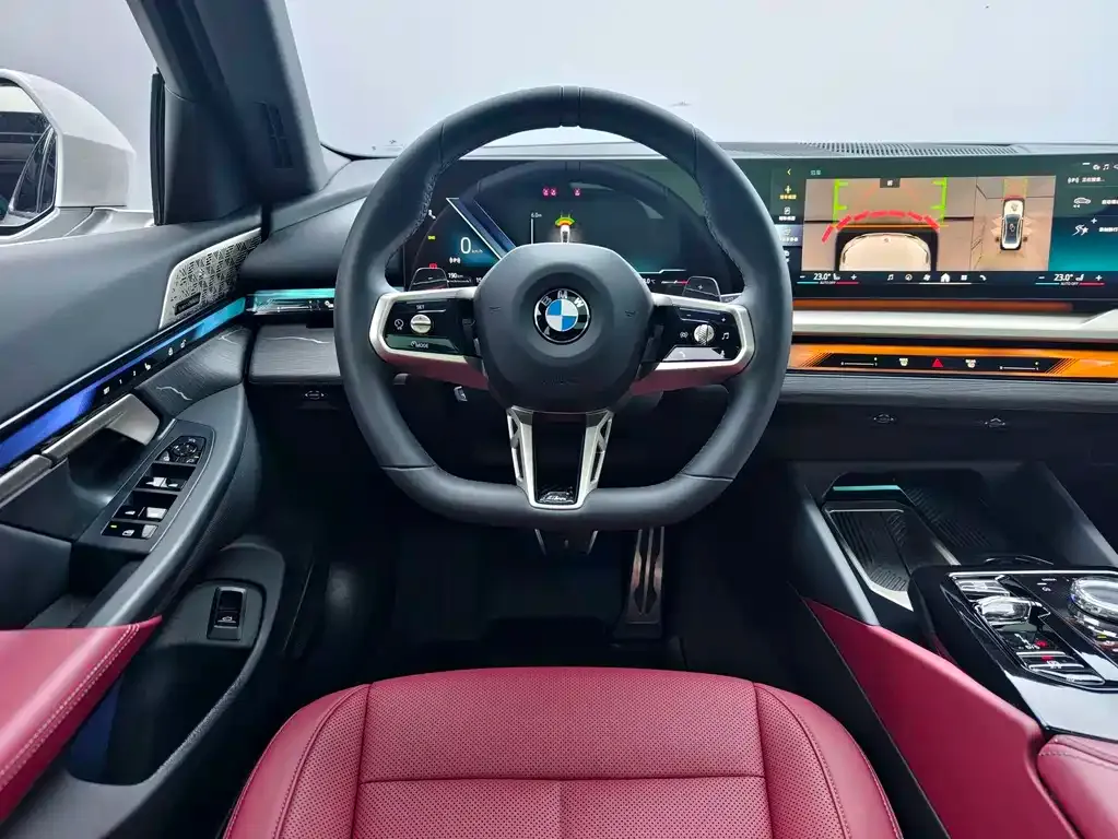 BMW 5 Series — фото 10