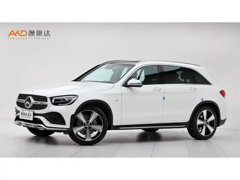 Mercedes-Benz GLC — фото 1