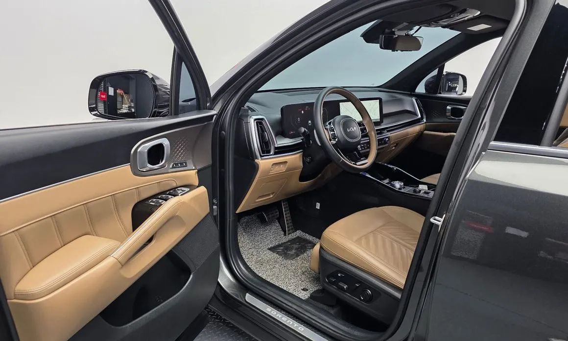 Kia Sorento — фото 7