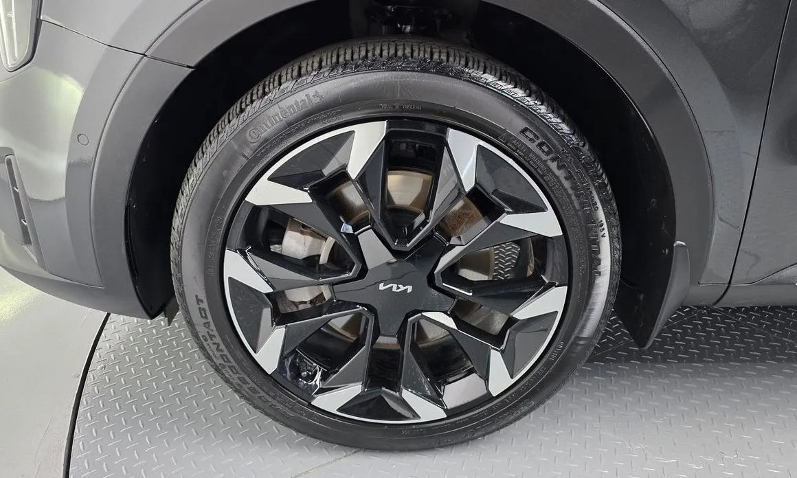 Kia Sorento — фото 5
